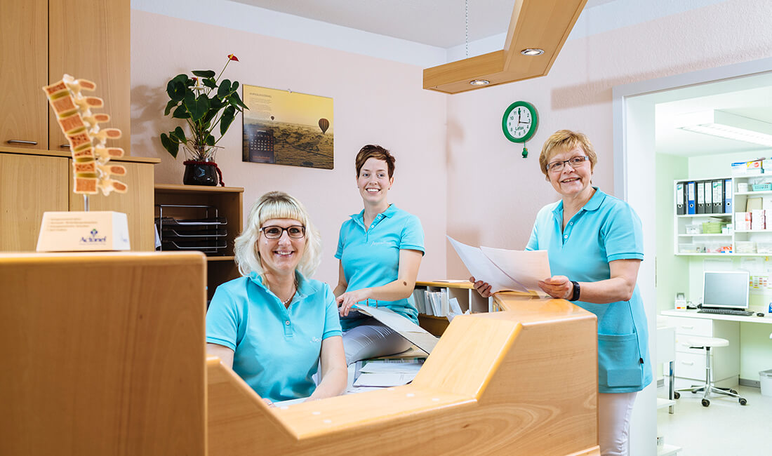 Hausarzt-Bad-Klosterlausnitz-Becher-9773 Hausarzt-Bad-Klosterlausnitz-Becher